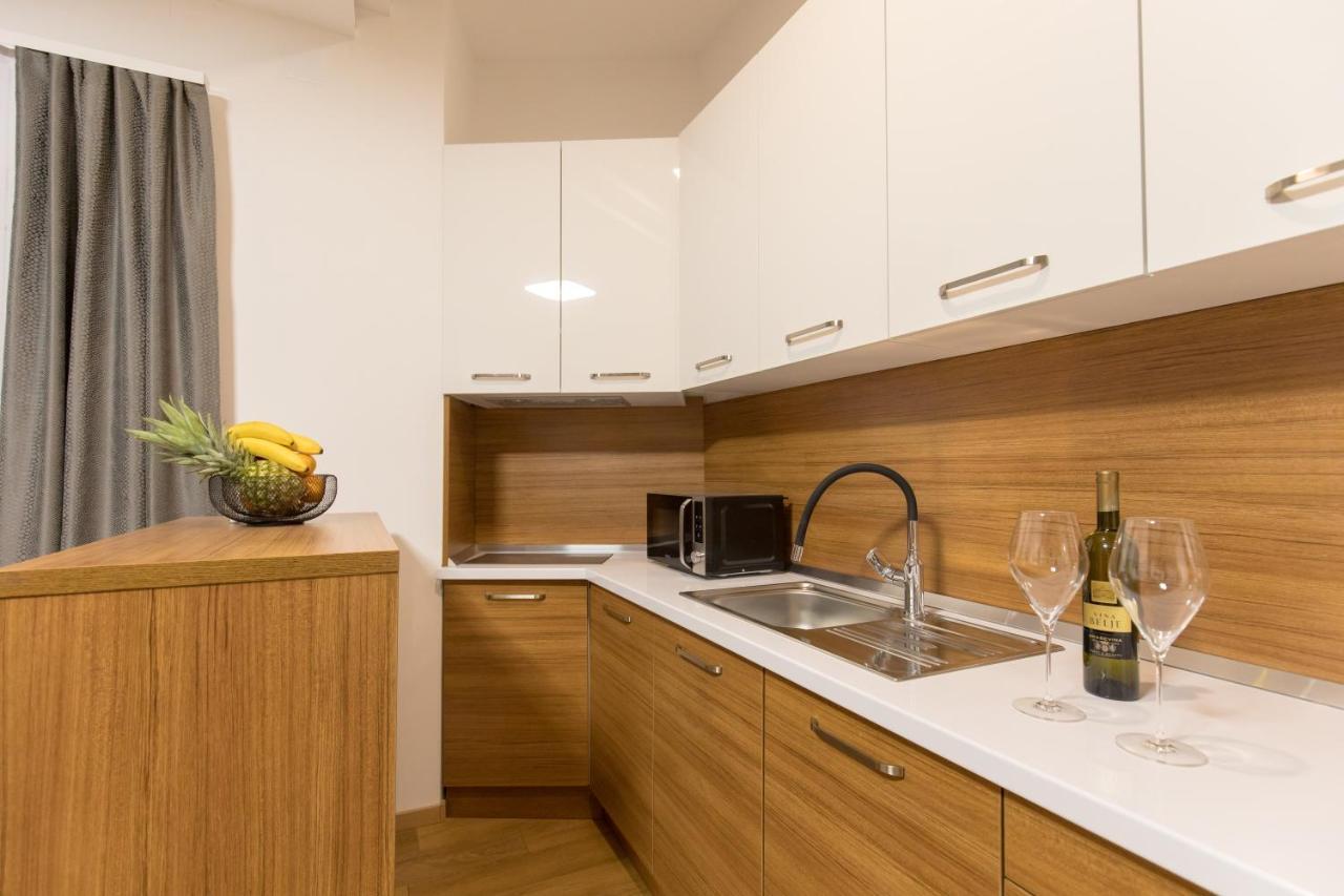 Apartmani I Sobe Pejacevic Osijek Buitenkant foto