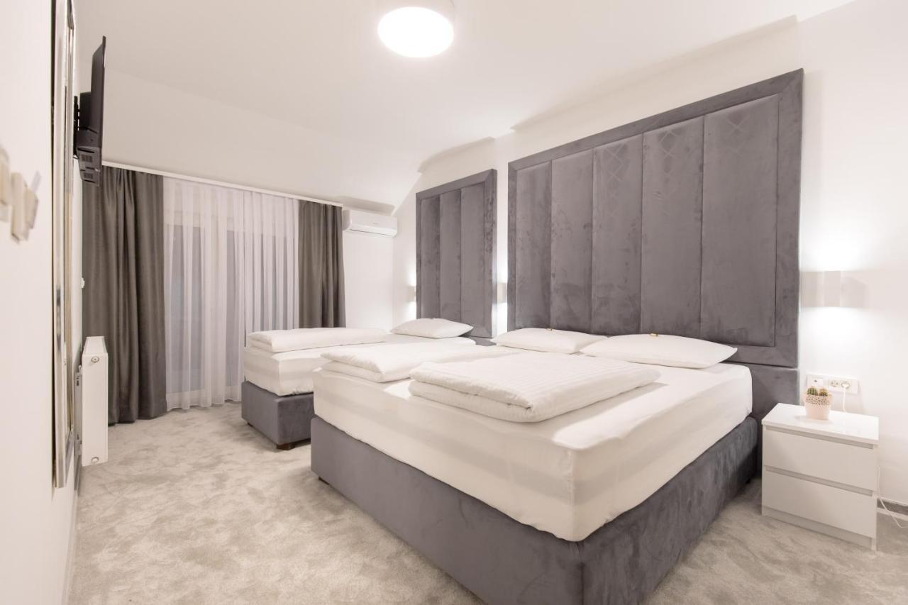 Apartmani I Sobe Pejacevic Osijek Buitenkant foto