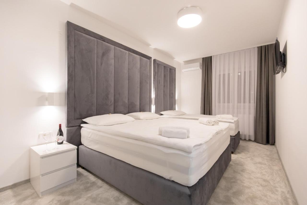 Apartmani I Sobe Pejacevic Osijek Buitenkant foto