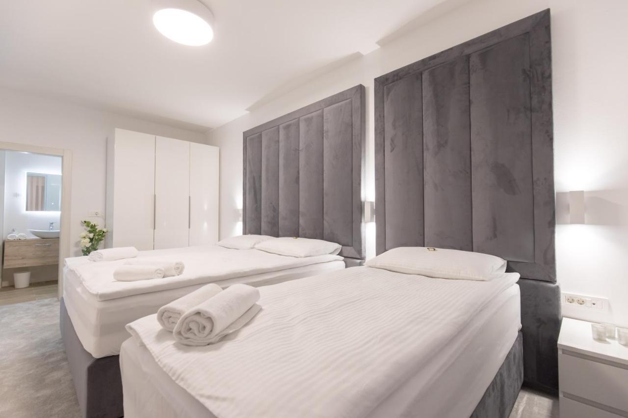 Apartmani I Sobe Pejacevic Osijek Buitenkant foto